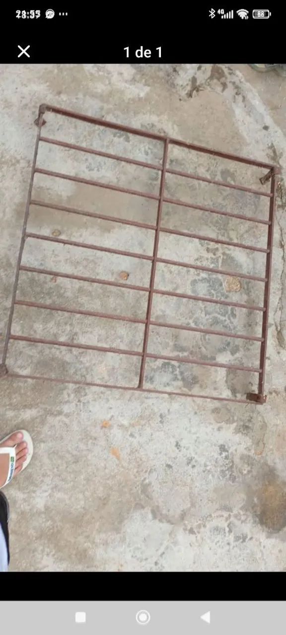Grade de ferro 80x82 