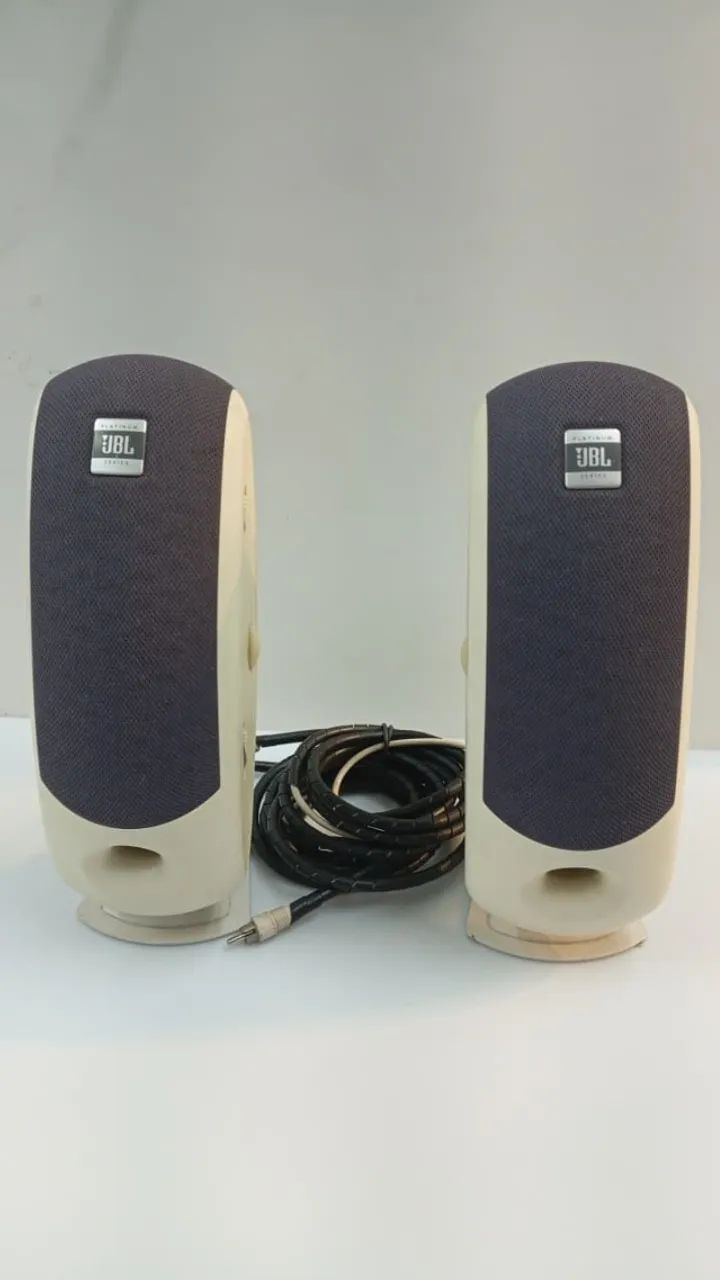 MONITORES DE AUDIO PARA PC JBL POUCO USO 