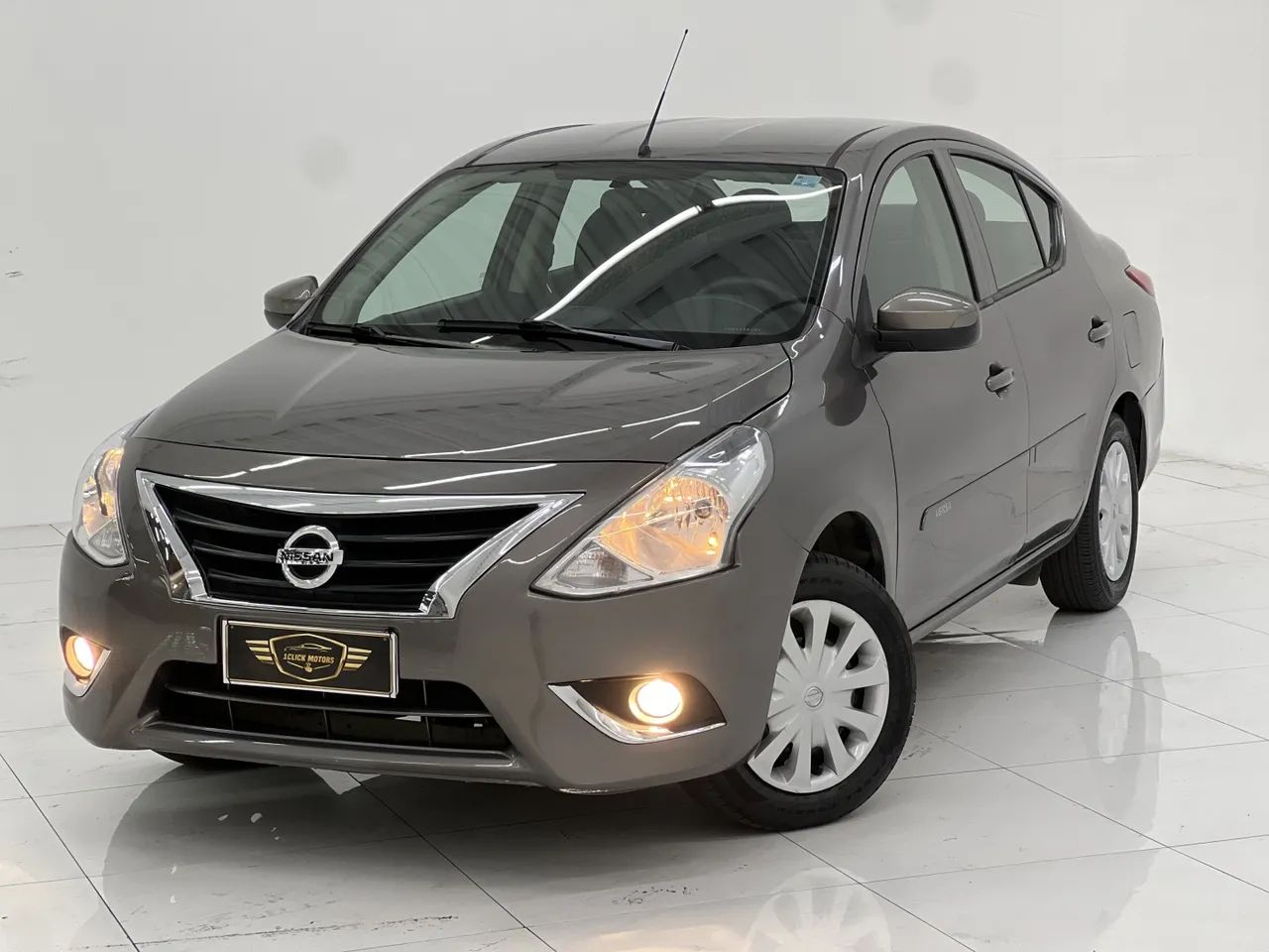 Nissan Versa 2017 - Foto 3