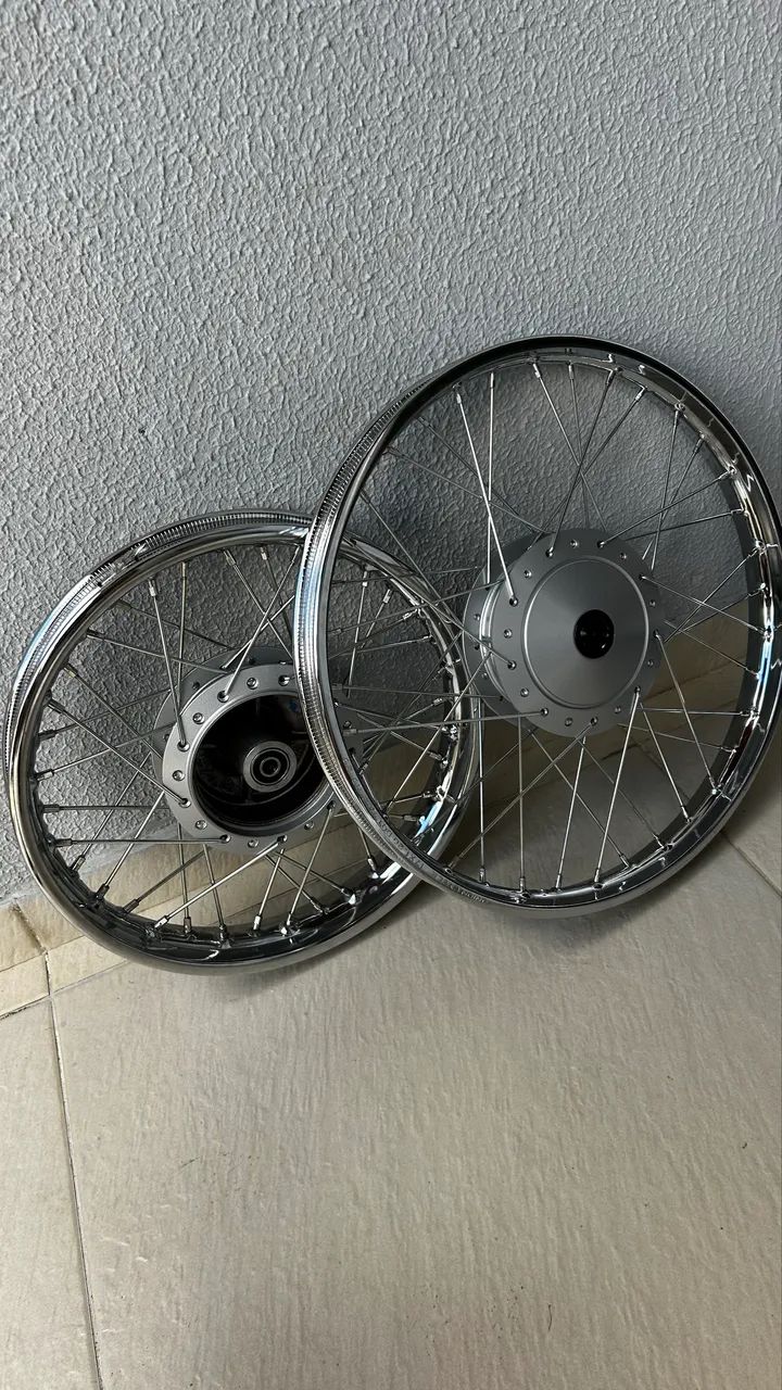 Rodas originais pop 110 2025 nunca usadas 