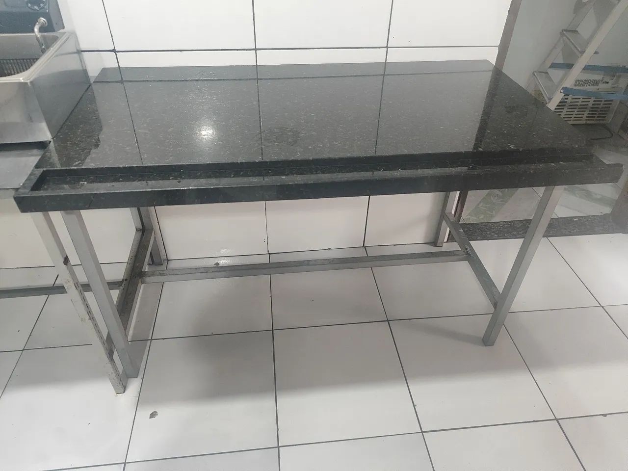 Mesa granito (IDEAL PARA PIZZARIA) - Foto 2