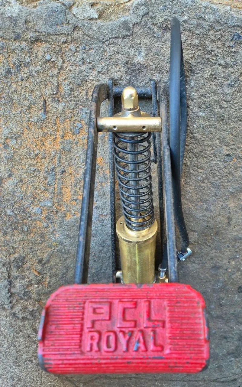 ANTIGA BOMBA DE AR INGLESA  - Foto 2