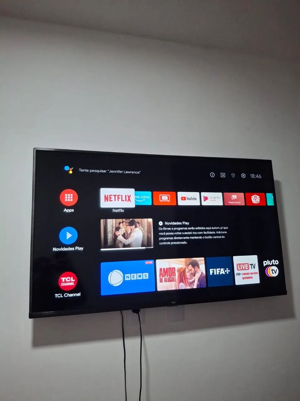 Smart TV 50 polegadas - funcionando perfeitamente - com mancha na tela. - Foto 2