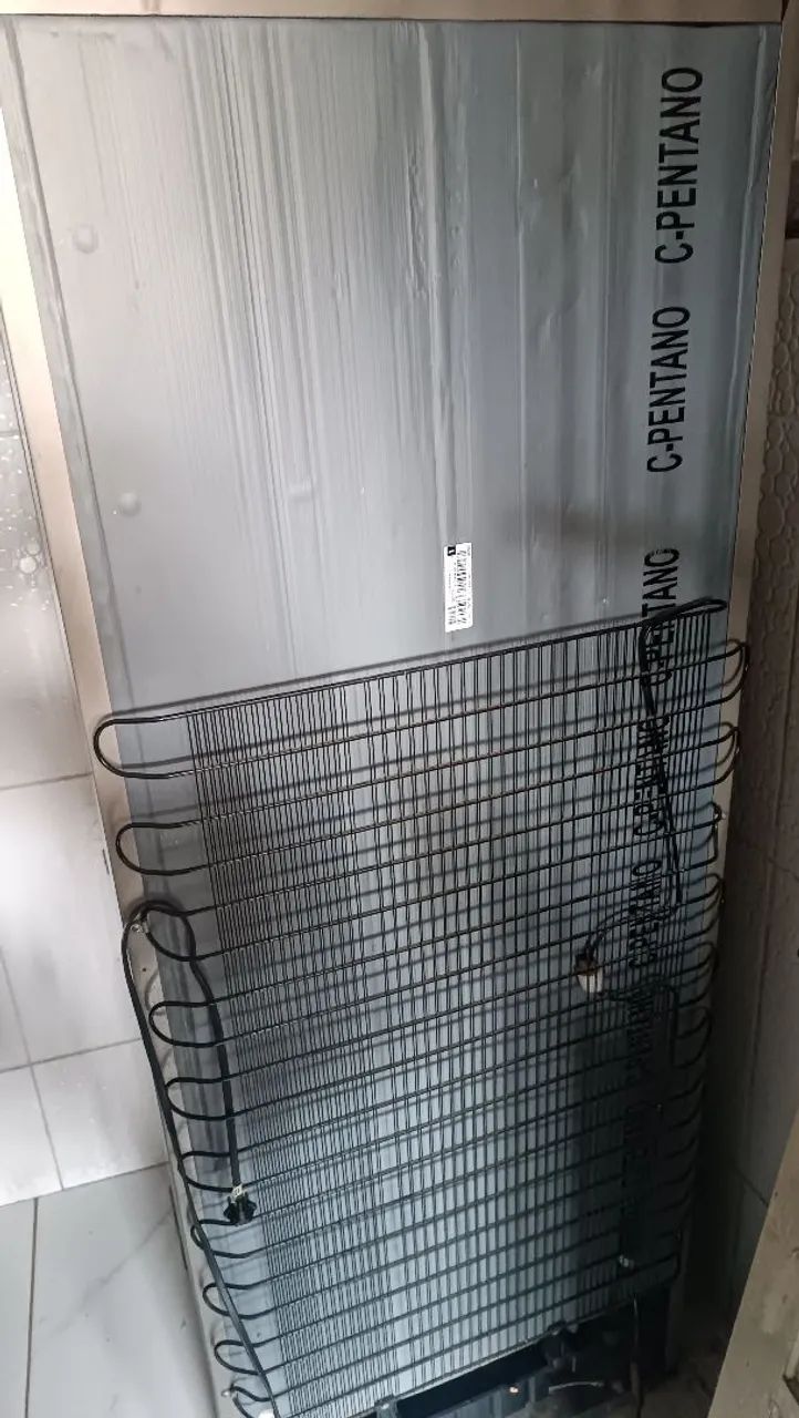 Geladeira Eletrolux retirada de peças  - Foto 3