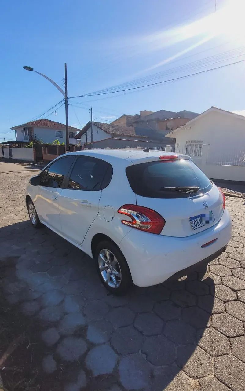 Peugeot 208 Active/active Pack 1.5 Flex 8V 5P 2015 - Foto 4