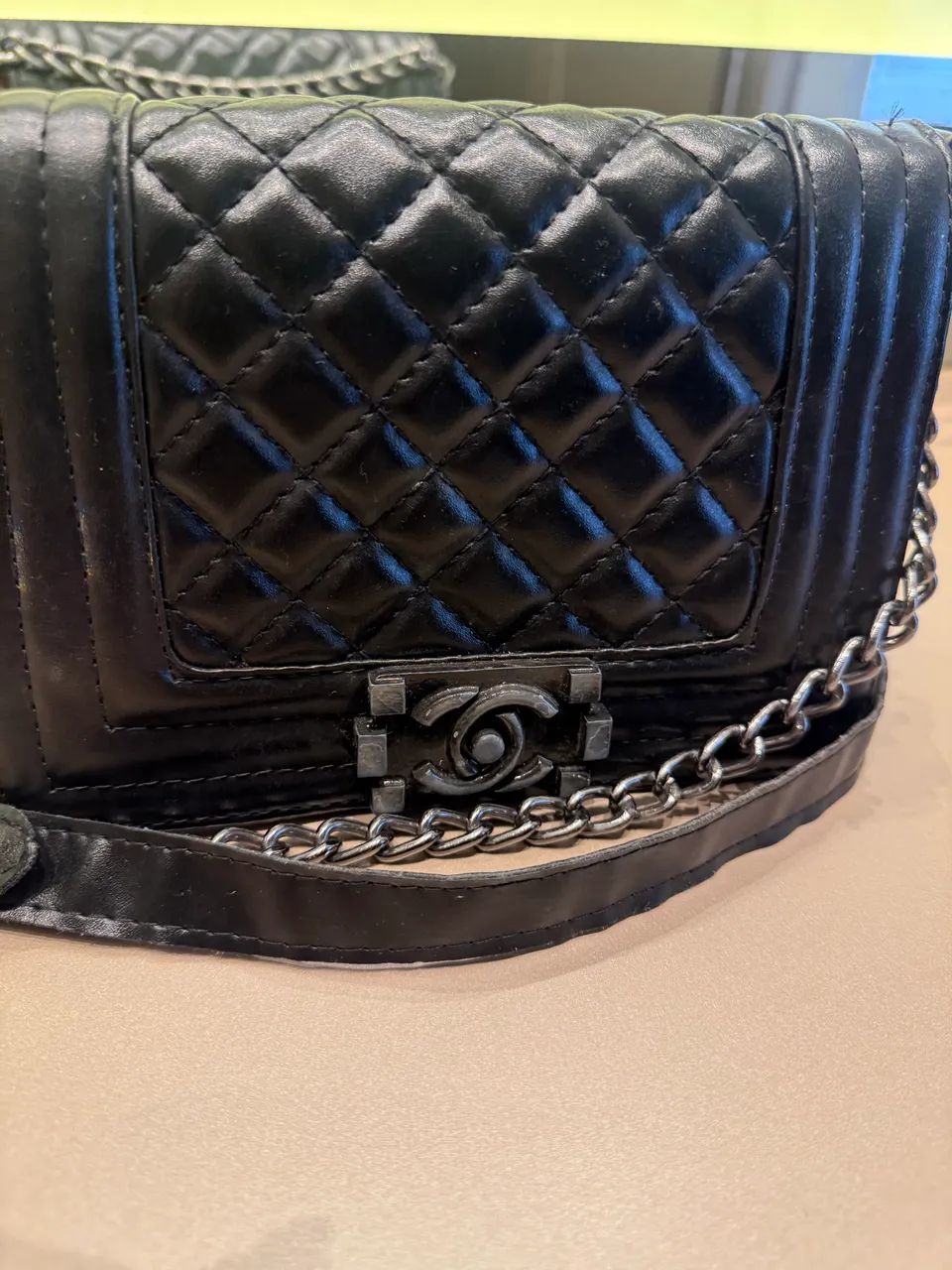 Bolsa preta couro  - Foto 4