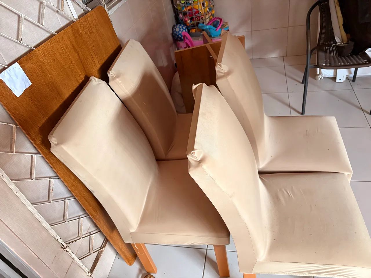 Mesa de jantar 4 cadeiras - Foto 4