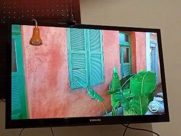Vendo TV SAMSUNG, NAO É SMART! - Foto 4