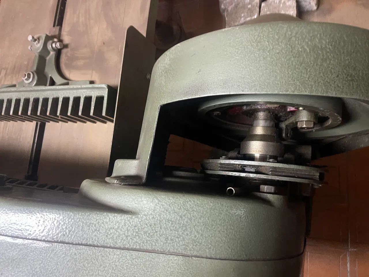 Guilhotina Catu s-80 semi automática único dono  - Foto 3