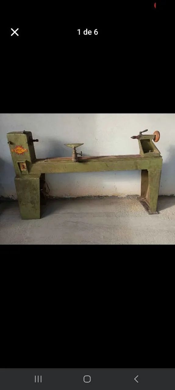 Máquina torno industrial 