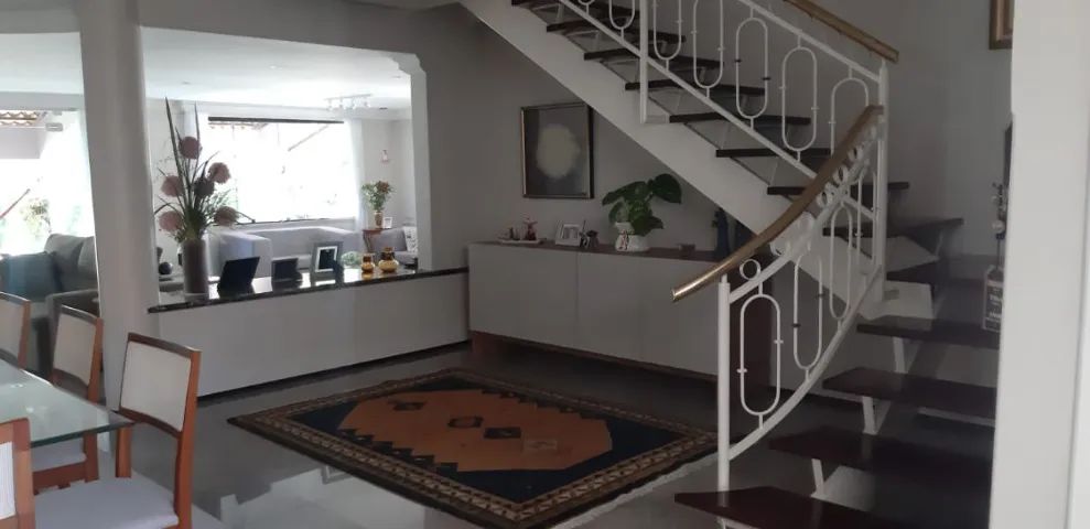 Casa duplex com cinco quartos sendo três suítes - 450m² - Foto 4