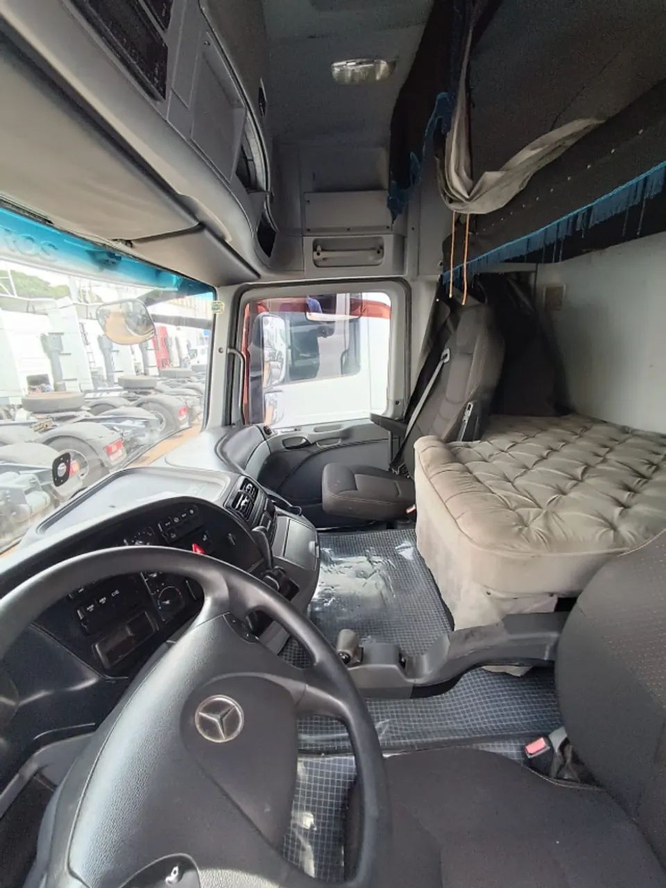 M BENZ  2546 - Foto 2