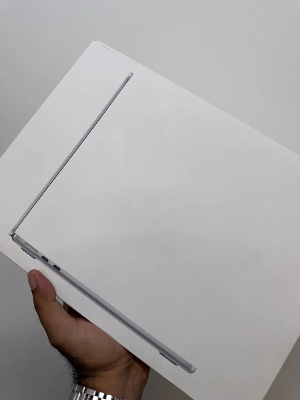 MacBook M5 16GB/1tera SSD 