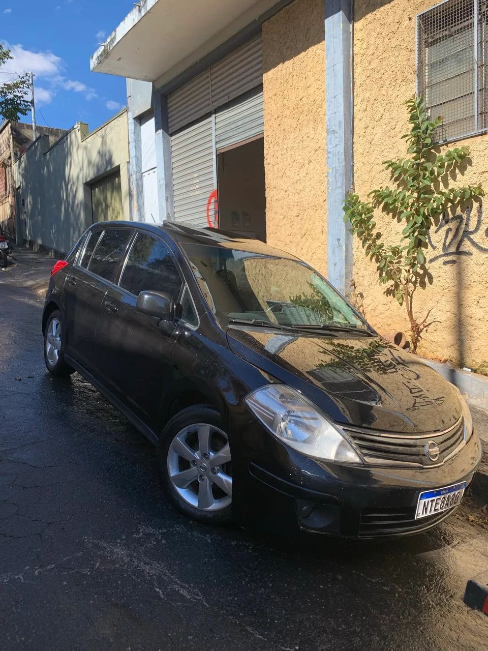 Nissan Tiida 2010