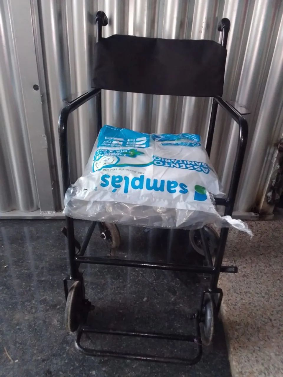 Cadeira higiênica  - Foto 2