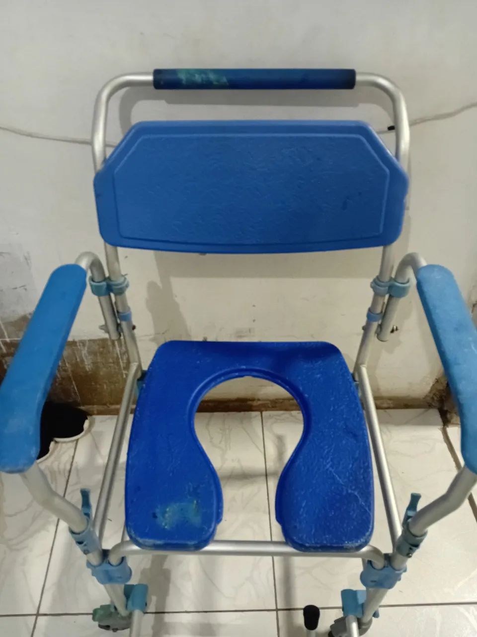Cadeira de banho (alumínio) - Foto 4