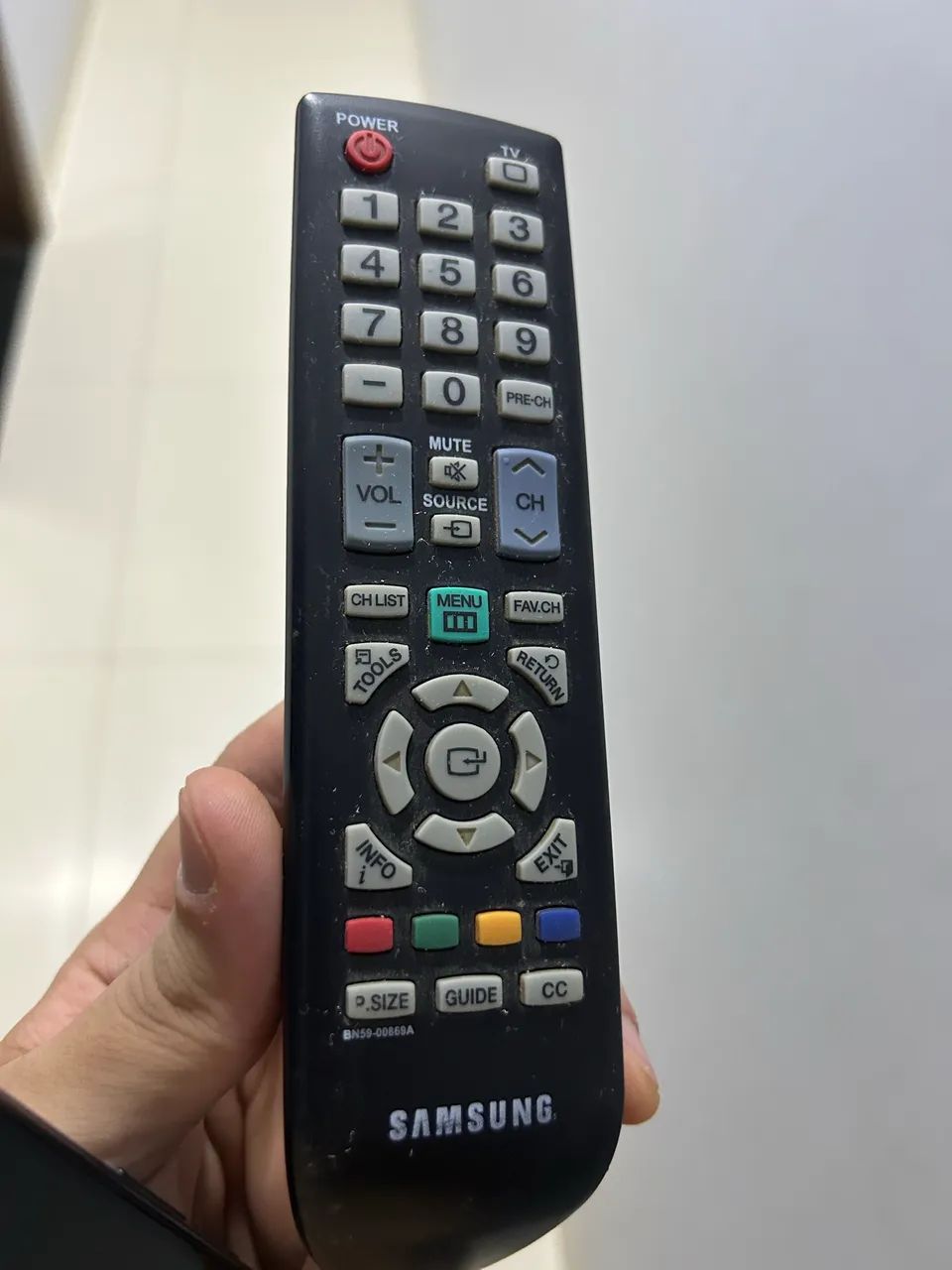 Monitor Samsung Full HD 24 polegadas acompanha controle  - Foto 4