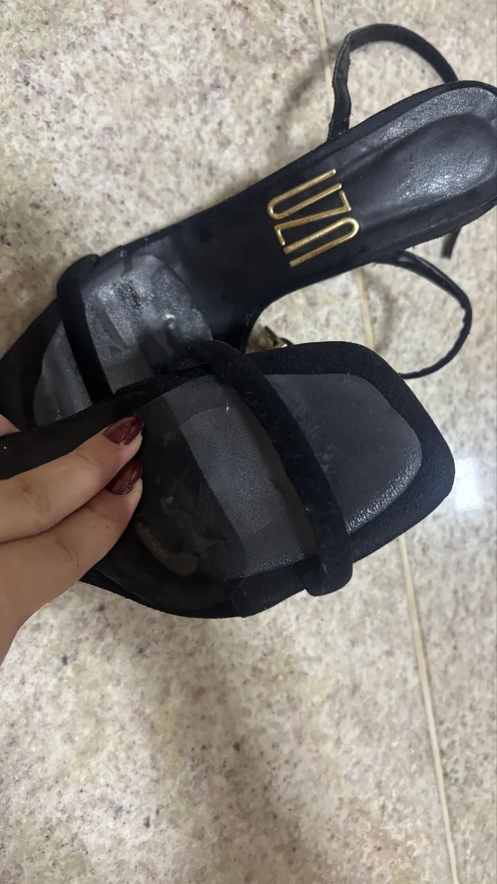 Sandália Uza com Pedraria Multicolorida - Foto 2