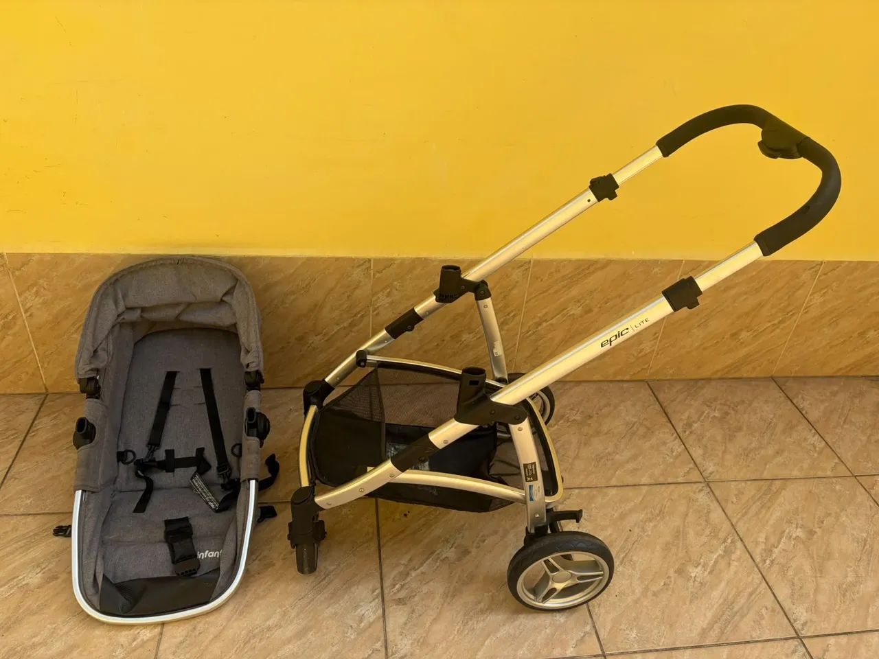 Carrinho de bebe - Foto 5