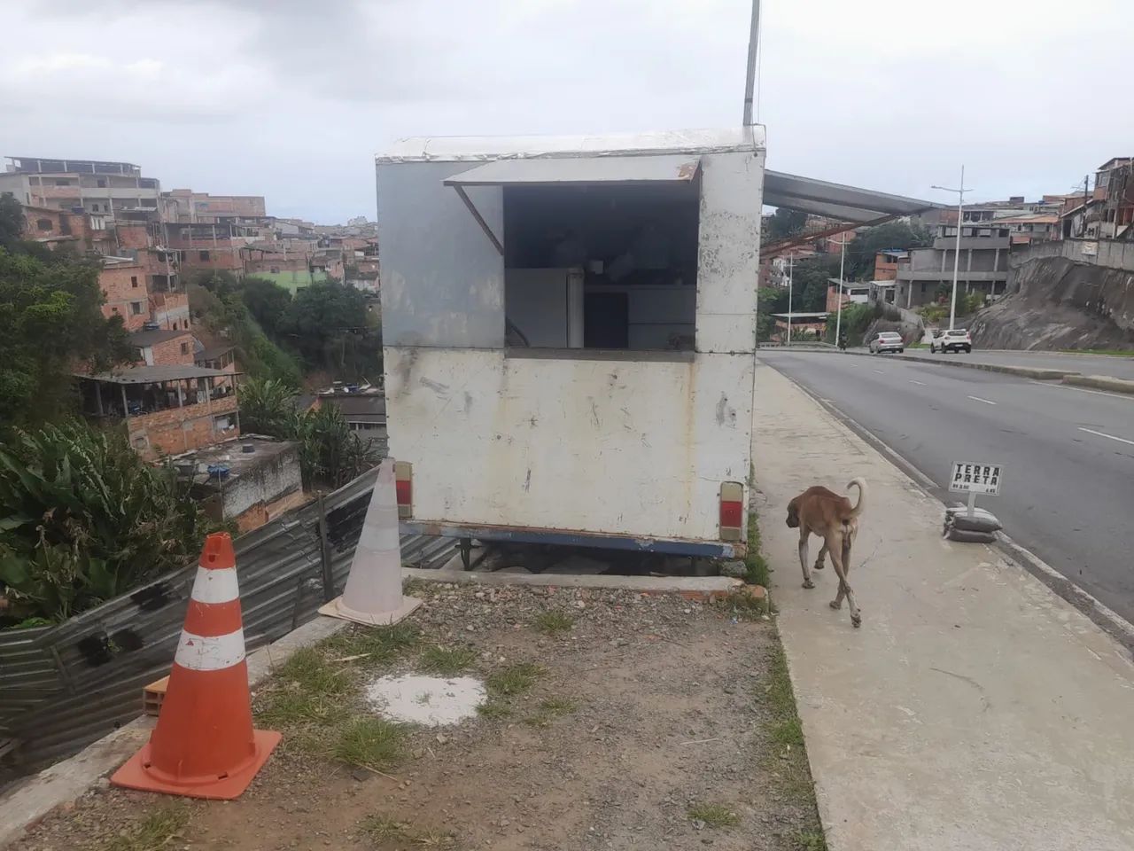 Vendo um trailer 