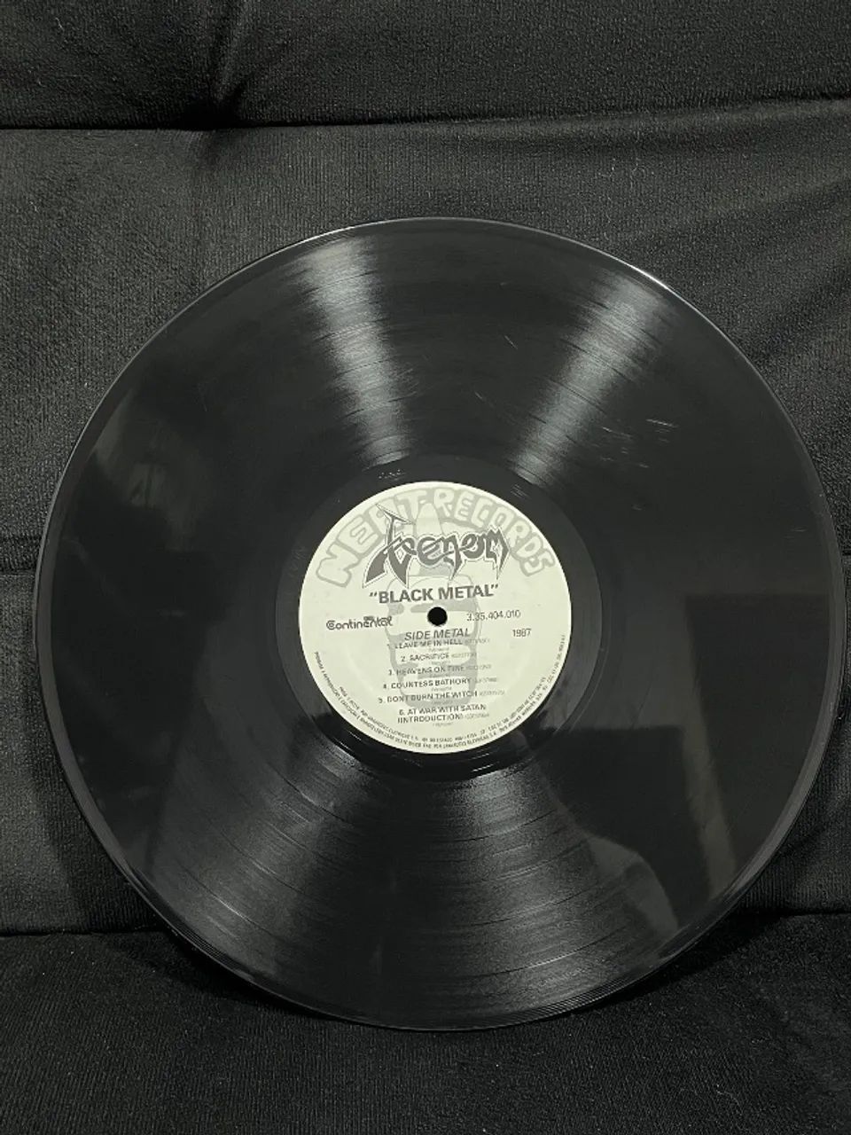 Disco de vinil - Venom Black Metal - Foto 4