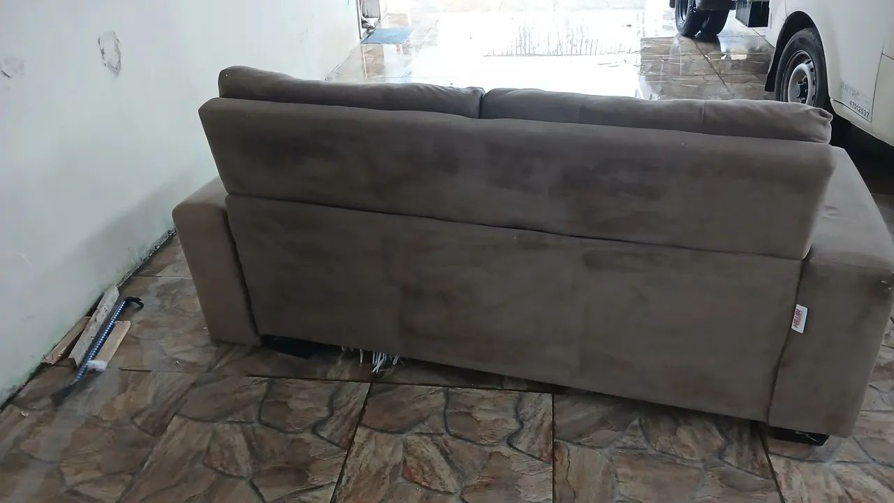 Sofá 2 e 3 lugares (precisa reformar) - Foto 3
