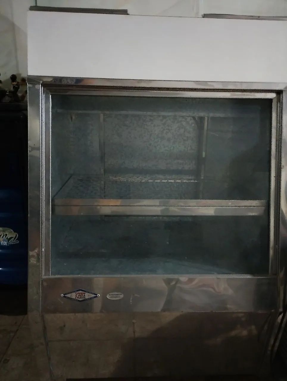 Balcão expositor com gaveta e chave e lampada interna - Foto 2