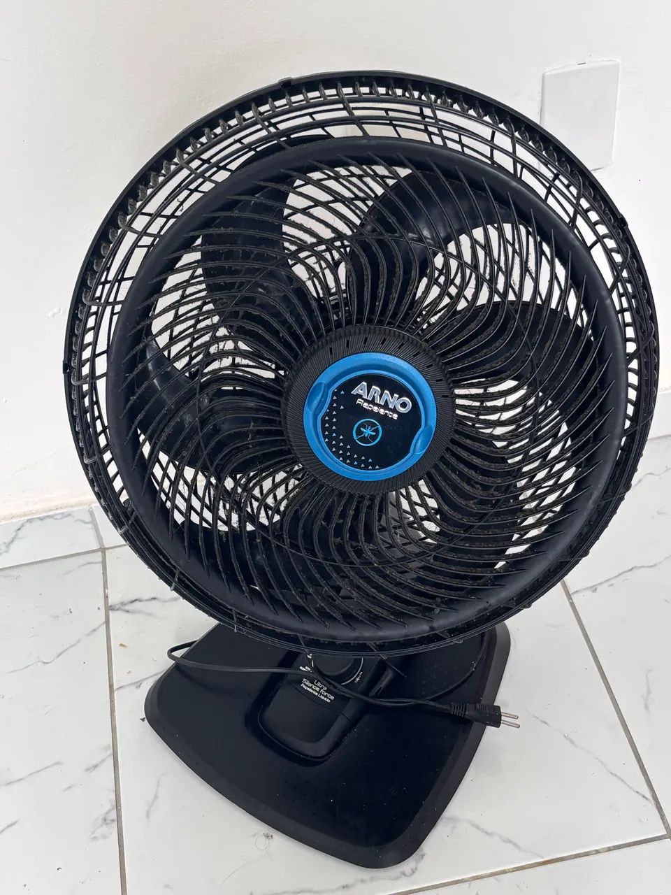 Ventilador 6 hélices arno com repelente
