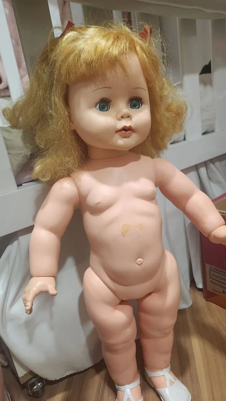 Boneca beijoca anos 70 - Foto 2