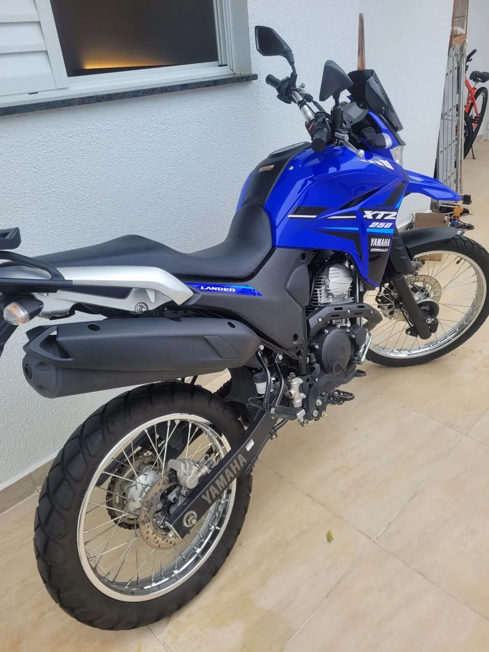 XTZ LANDER 250 - ZERO 4 MIL KM - Foto 3
