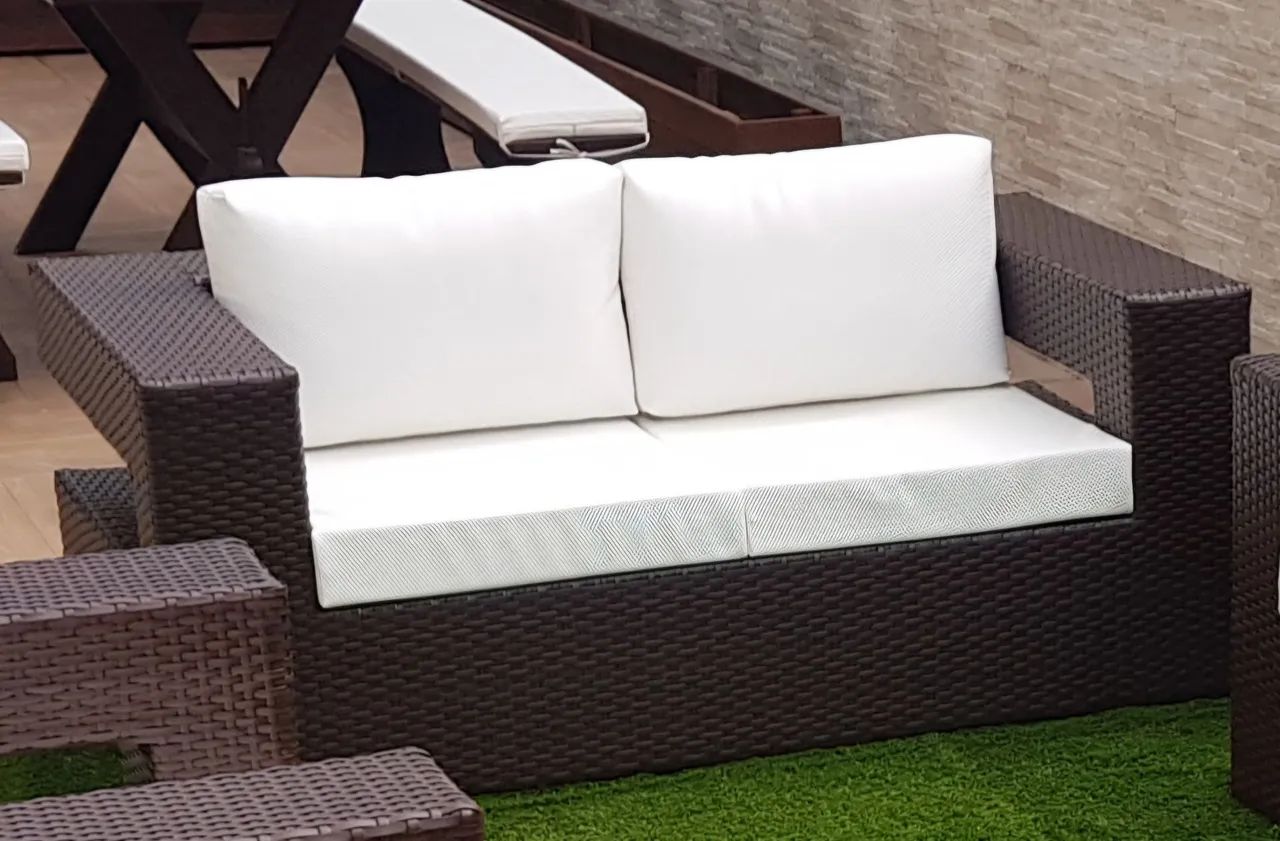 Sofa fibra sintética , couro náutico