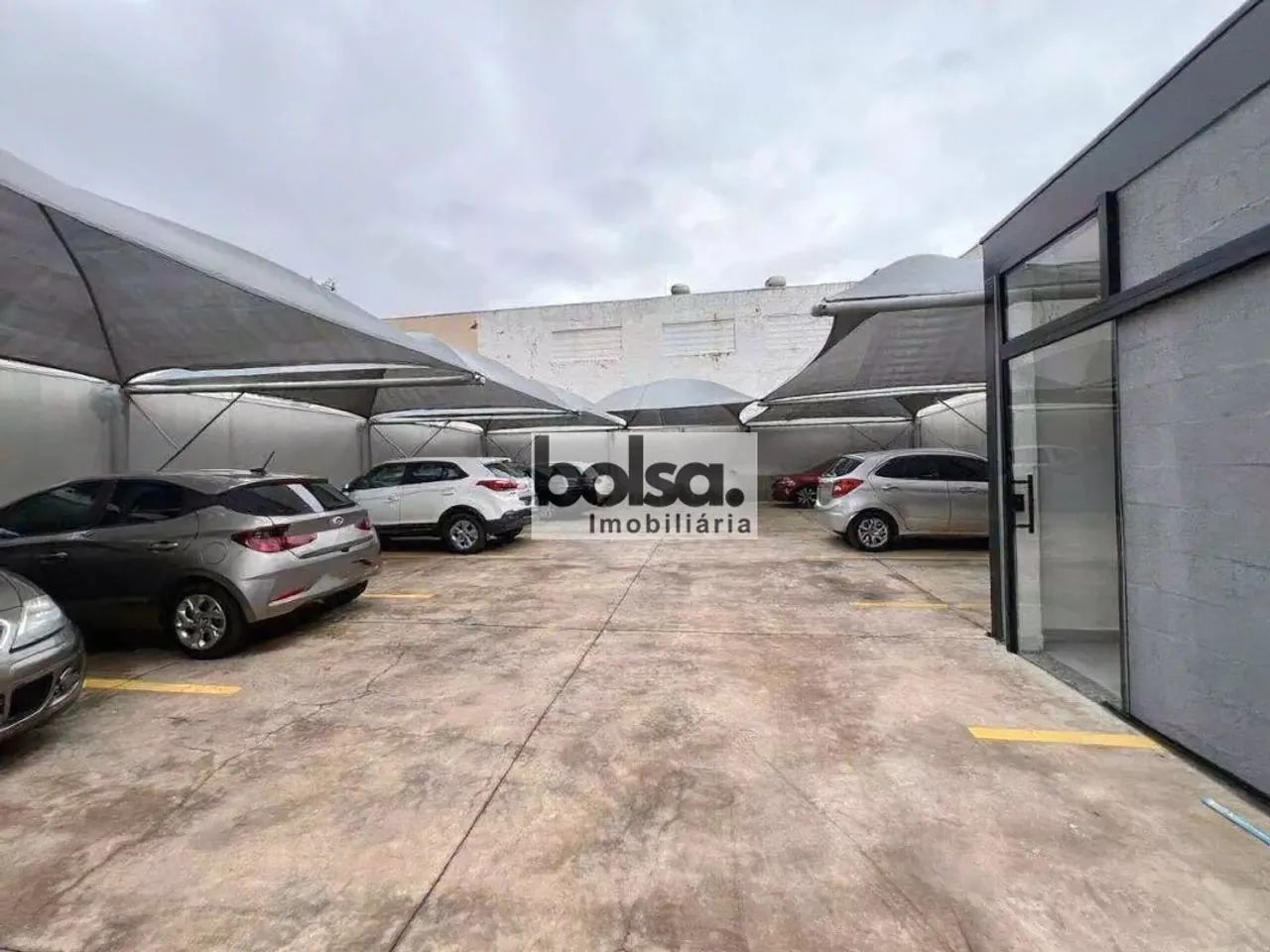 ESTACIONAMENTO NO CENTRO DE BAURU ! !