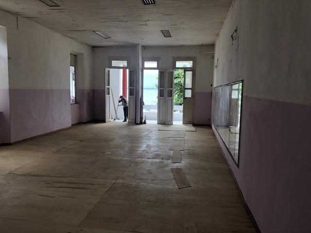 Porto da Barra ponto comercial com 200m, frente praia, Vende predio inteiro tambem - Foto 3