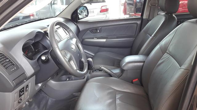 Hilux 3.0 2013 4x4 diesel automático. * JEAN - Foto 8