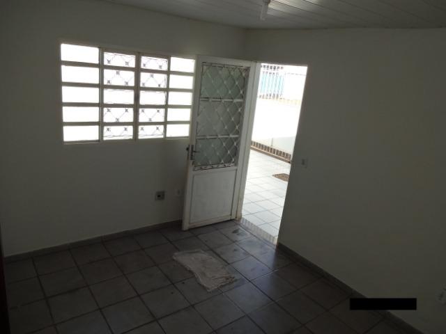 Casa de Esquina na QN 5B Conj.03 Riacho Fundo II - Foto 11