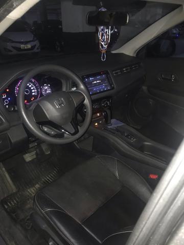 Honda HRV com IPVA 2019 e placa final 9, com câmera de ré - Foto 5