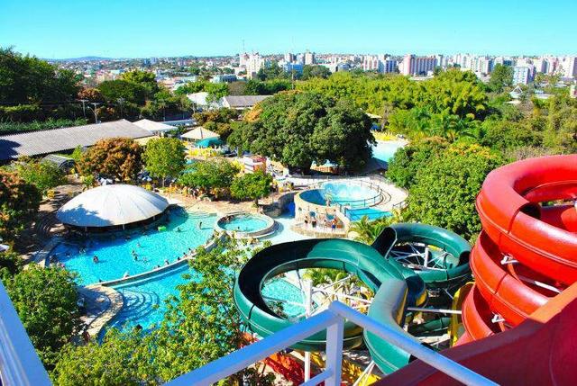 Piazza DiRoma Hotel com - acesso grátis ao Acqua Park Splash Di Roma, Caldas Novas