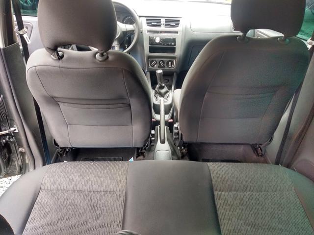 Vw Fox GII 1.6 Trend - 2014 - Foto 5