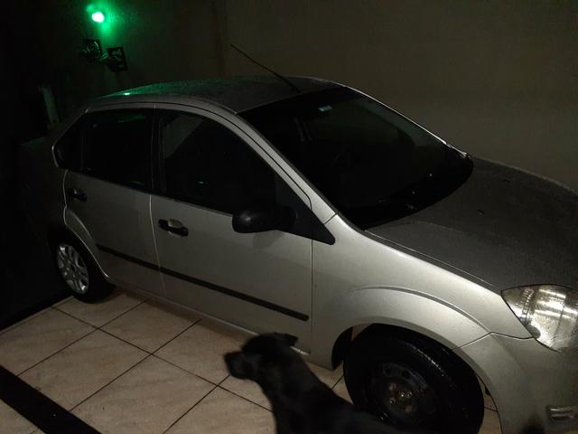 Fiesta sedan 2006 - Foto 2