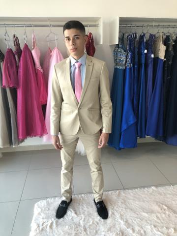 Aluguel de trajes de festas completo R$ 79,99