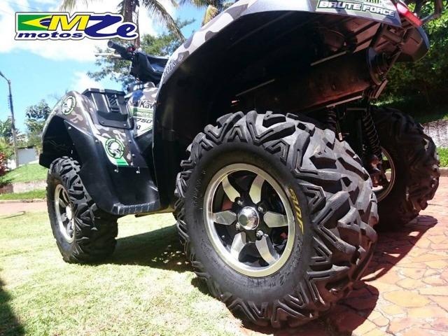Kawasaki Brute Force 750 2012 Prata com 300 horas - Foto 10