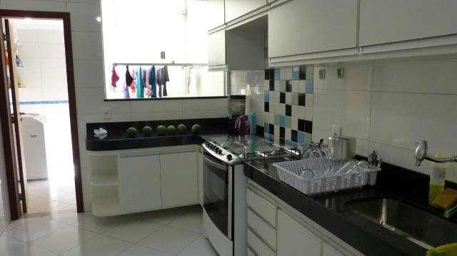 Venda casa Duplex no centro, em condomínio fechado. Aproveite!! - Foto 12