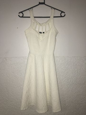 Slide Melissa+roupas (ou separado também) - Foto 5
