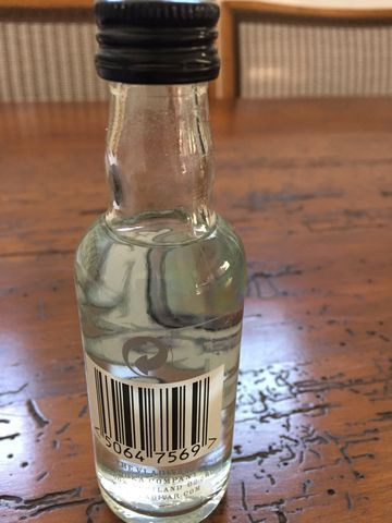 Mini Garrafinha de Bebida Vodka - Foto 3