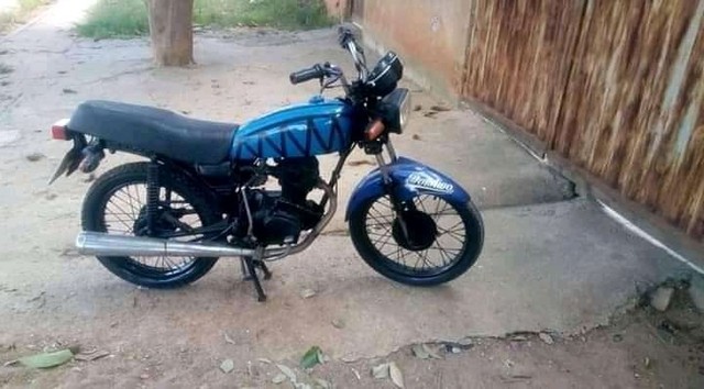 VENDO MOTO CG BOLINHA,ANO 82 DUT 2020