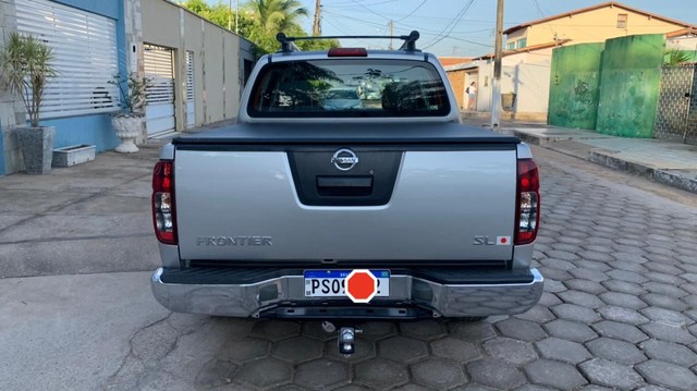 NISSAN FRONTIER