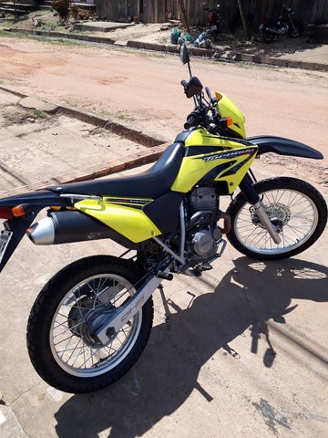VENDO MOTO TORNADO 250