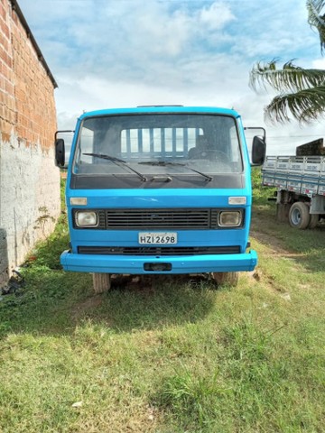 CAMINHÃO VOLKSWAGEN