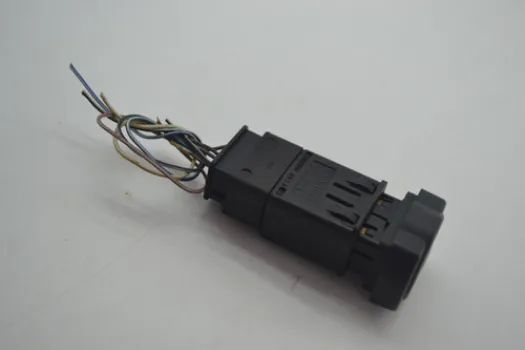 Botão Interruptor Pisca Alerta Painel Renault Logan Original - Foto 3