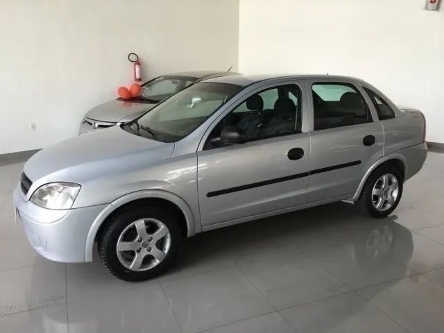 Corsa sedan 1.0 prata mpfi 8v  2003